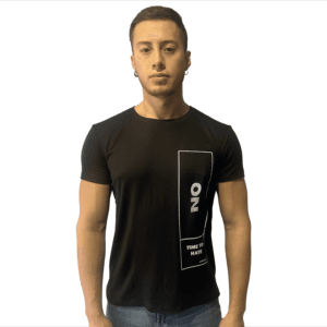 CAMISETA NEGRA PIEL DE DURAZNO NO TIME TO HATE