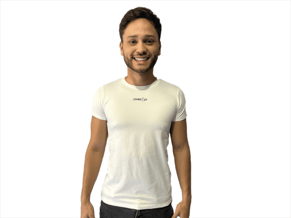 CAMISETA HUESO SLIM FIT PIEL DE DURAZNO LOGO TERMOFIJADO