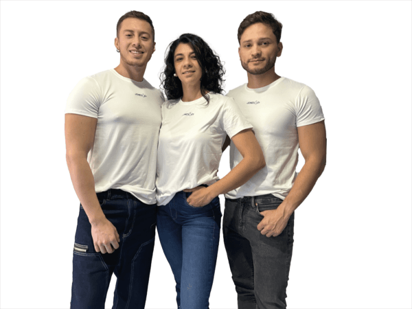 CAMISETA HUESO SLIM FIT PIEL DE DURAZNO LOGO TERMOFIJADO - Imagen 3