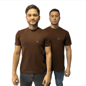 CAMISETA DE ALGODON MARRON SIMBOLO BORDADO