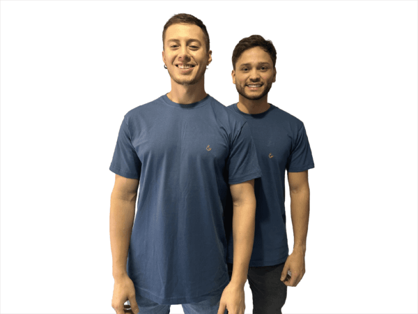 CAMISETA DE ALGODON AZUL PETROLEO SIMBOLO BORDADO - Imagen 8