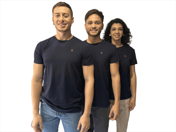 CAMISETA SEDA FRIA AZUL PETROLEO SIMBOLO BORDADO - Imagen 2
